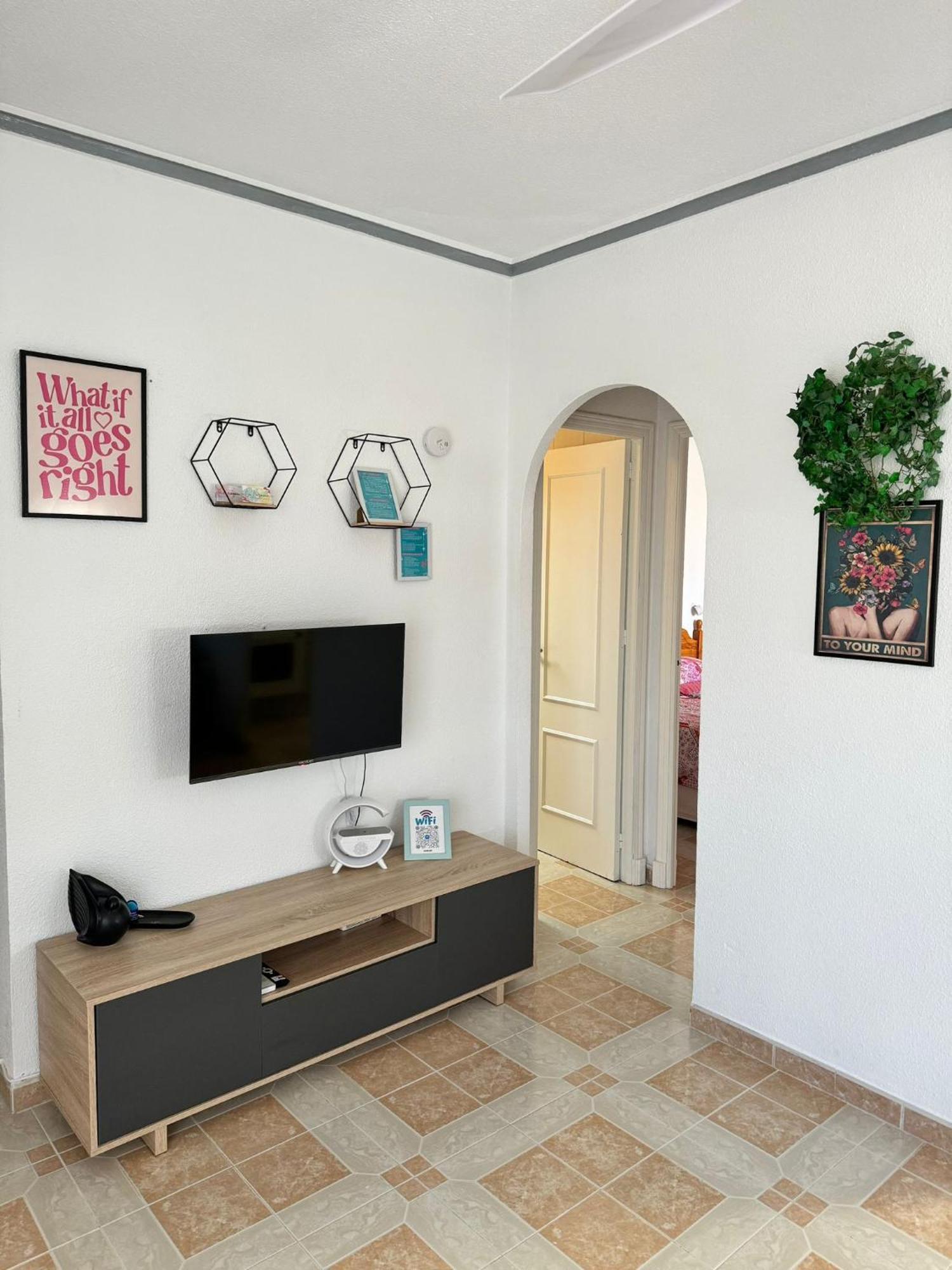 Carmina Apartment, Disfruta Del Sol Y Del Relax! Torrevieja Esterno foto